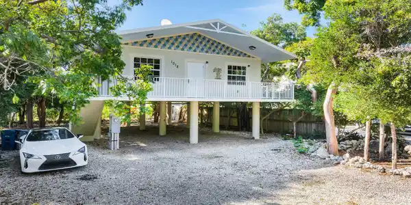 1018 Snapper Lane