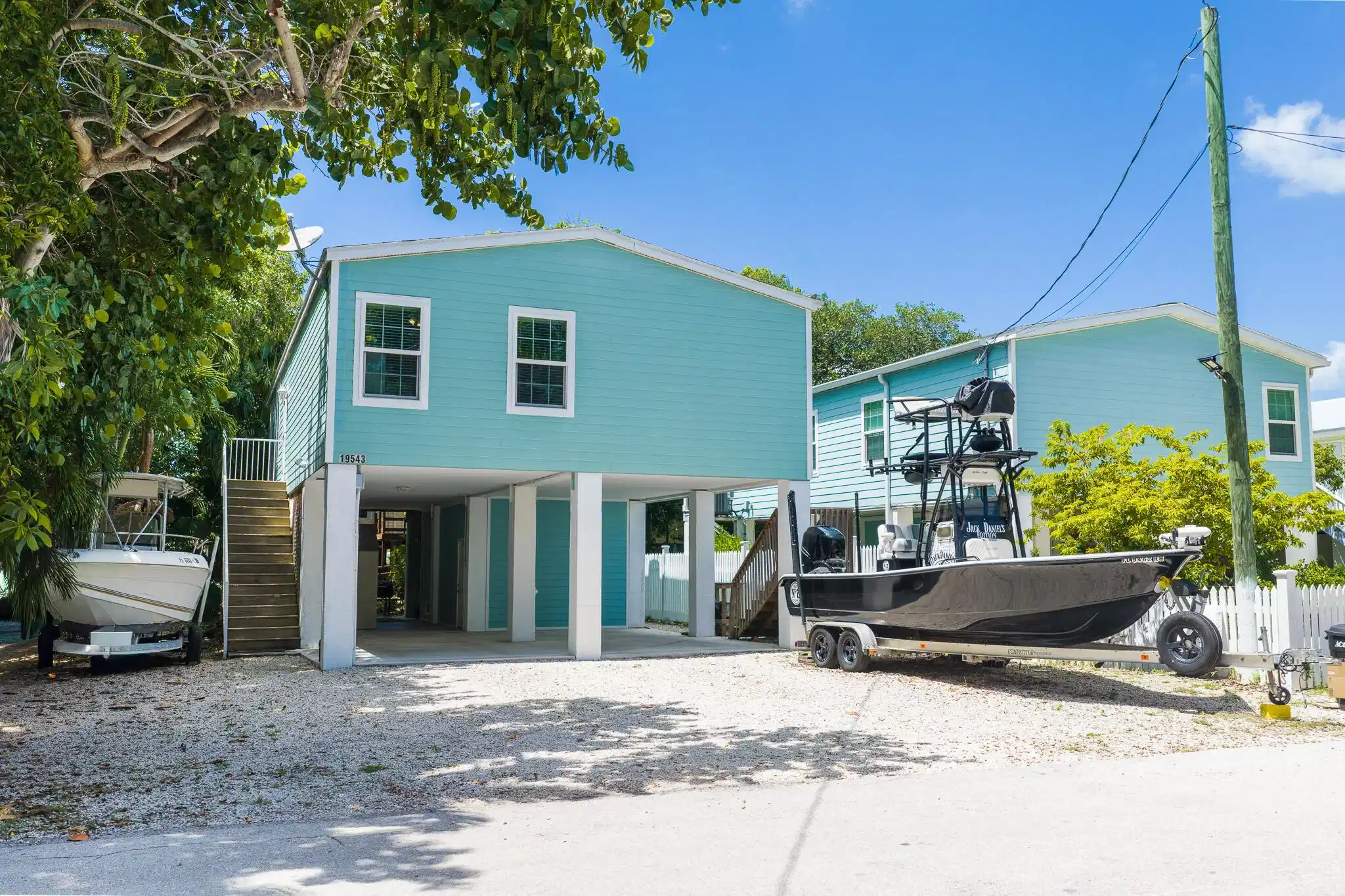 Image 1: Front of house