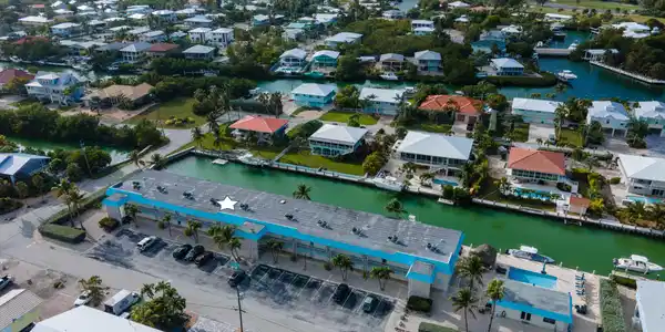 389 N Anglers Drive