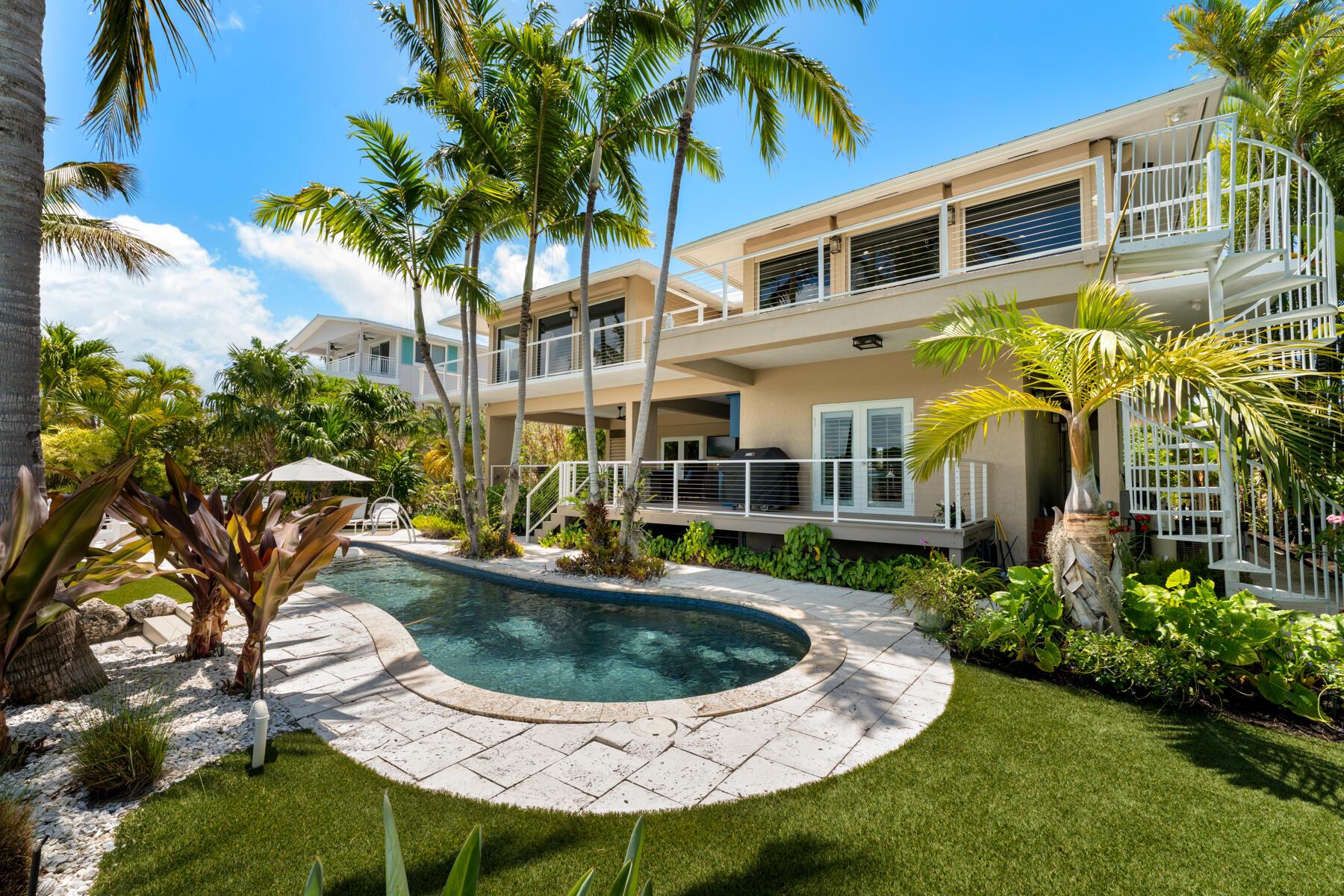 Image 1: 171 Kahiki Drive