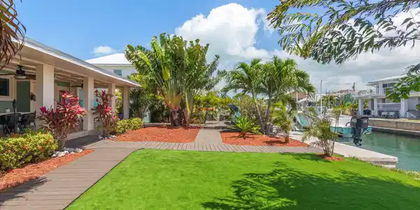 5 Emerald Drive