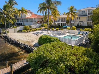 30 Hilton Haven Road