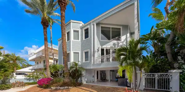 Image 3: Paved Driveway
