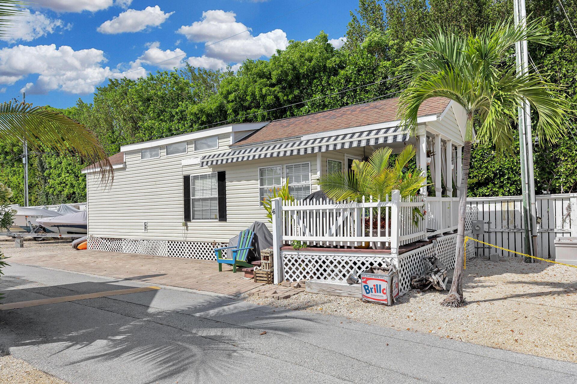 Image 1: virtual-tour-363962-mls-high-res-image-0