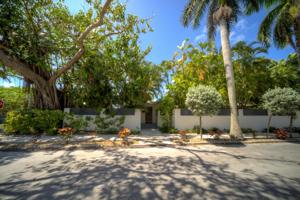 1025 Casa Marina Court