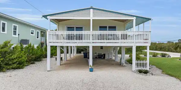 220 Kyle Avenue