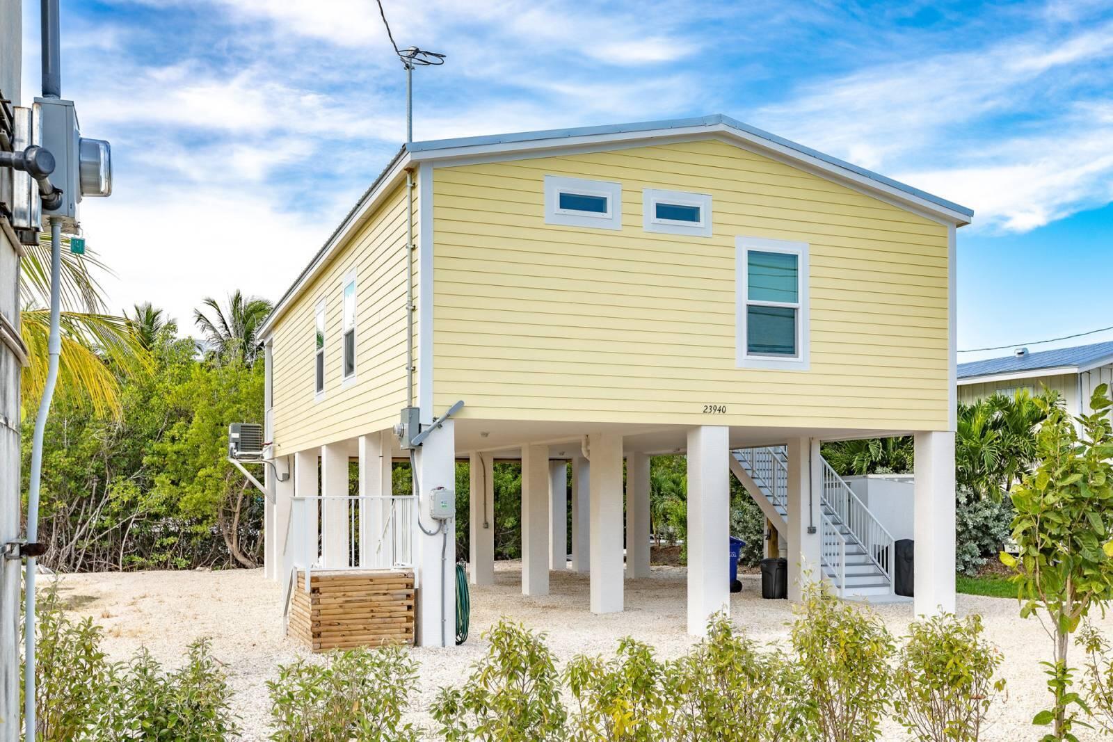 Image 4: Summerland Key
