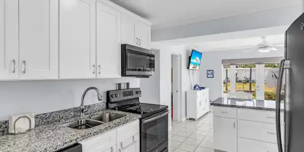11202 3Rd Avenue Ocean