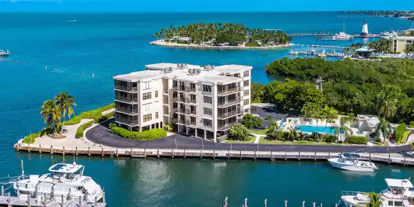 1500 Overseas Highway