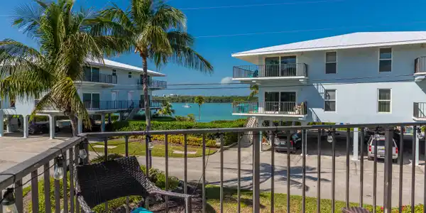12690 Overseas Highway