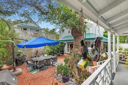 919 Thomas Street