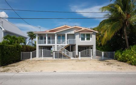 241 W Indies Drive