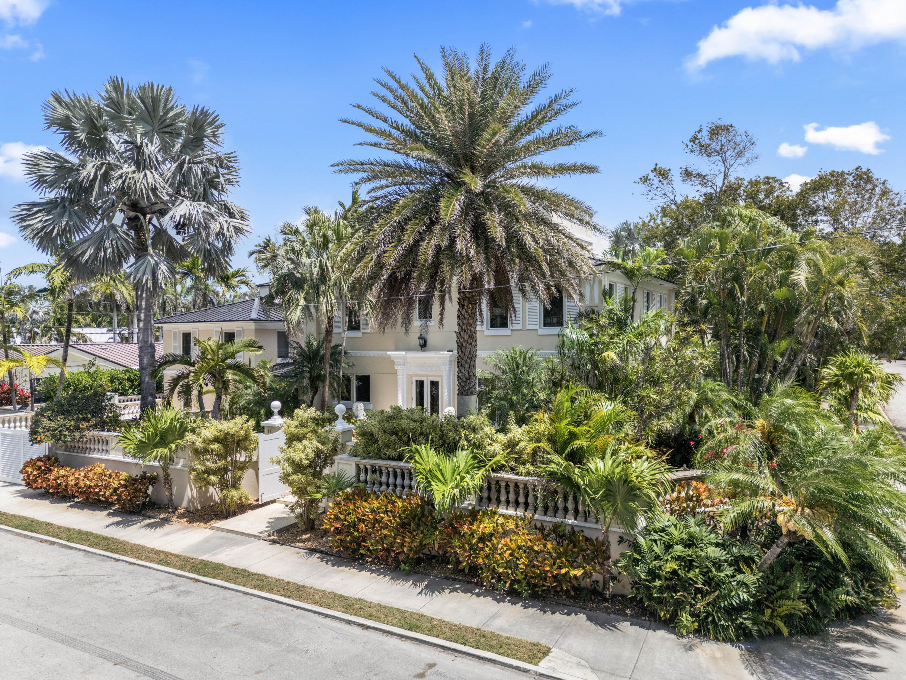 Image 2: Aerial View Front of House 2