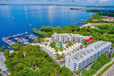 104350 Overseas Highway