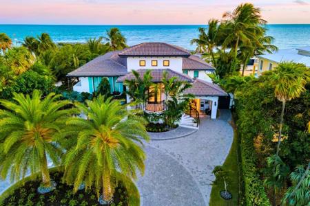 210 W Seaview Circle