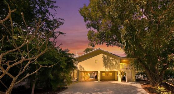 Image 1: Front of Home