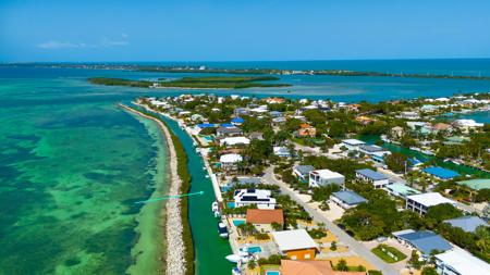 254 W Seaview Circle