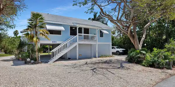663 50Th Ct Gulf