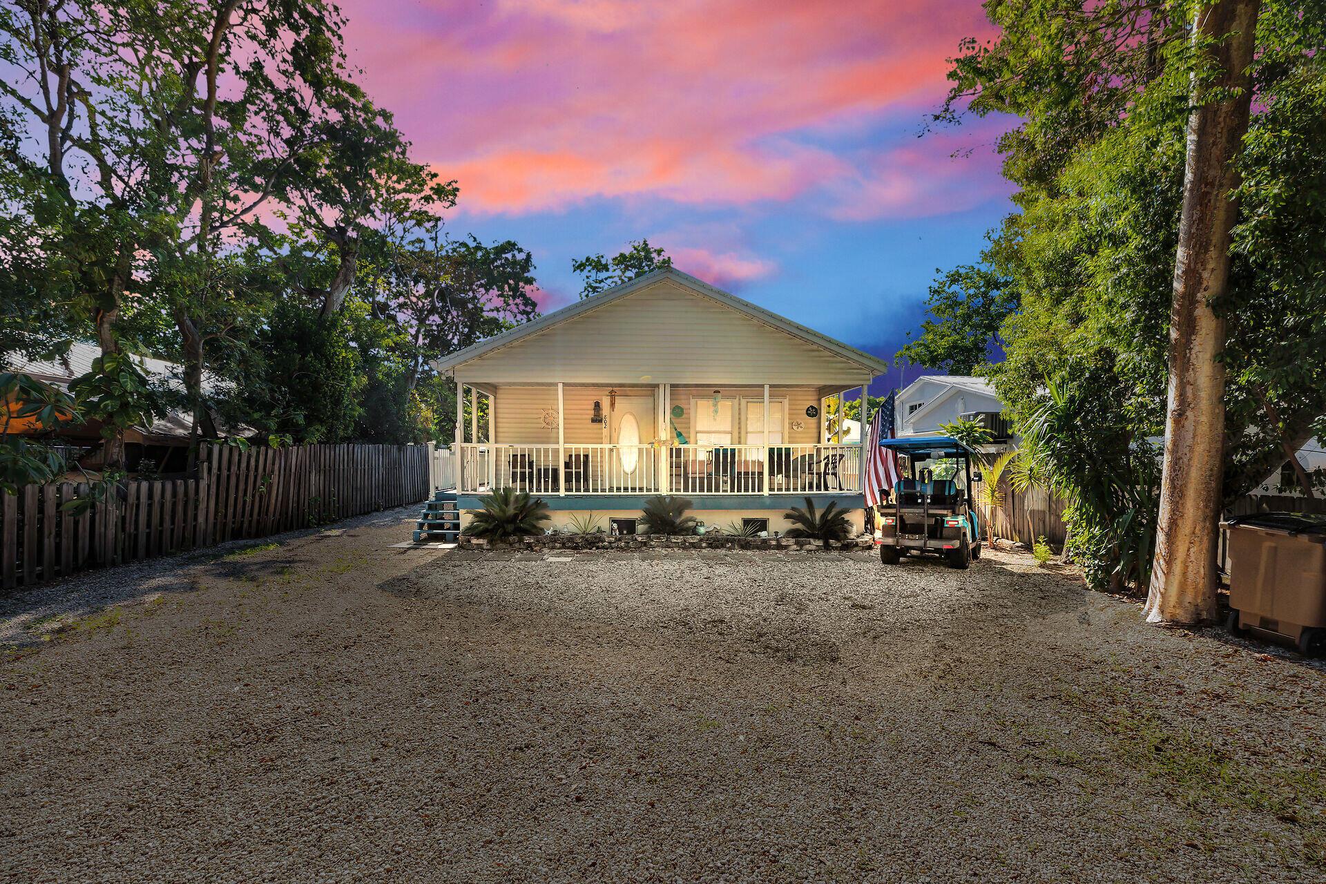 Image 1: virtual-tour-363807-32