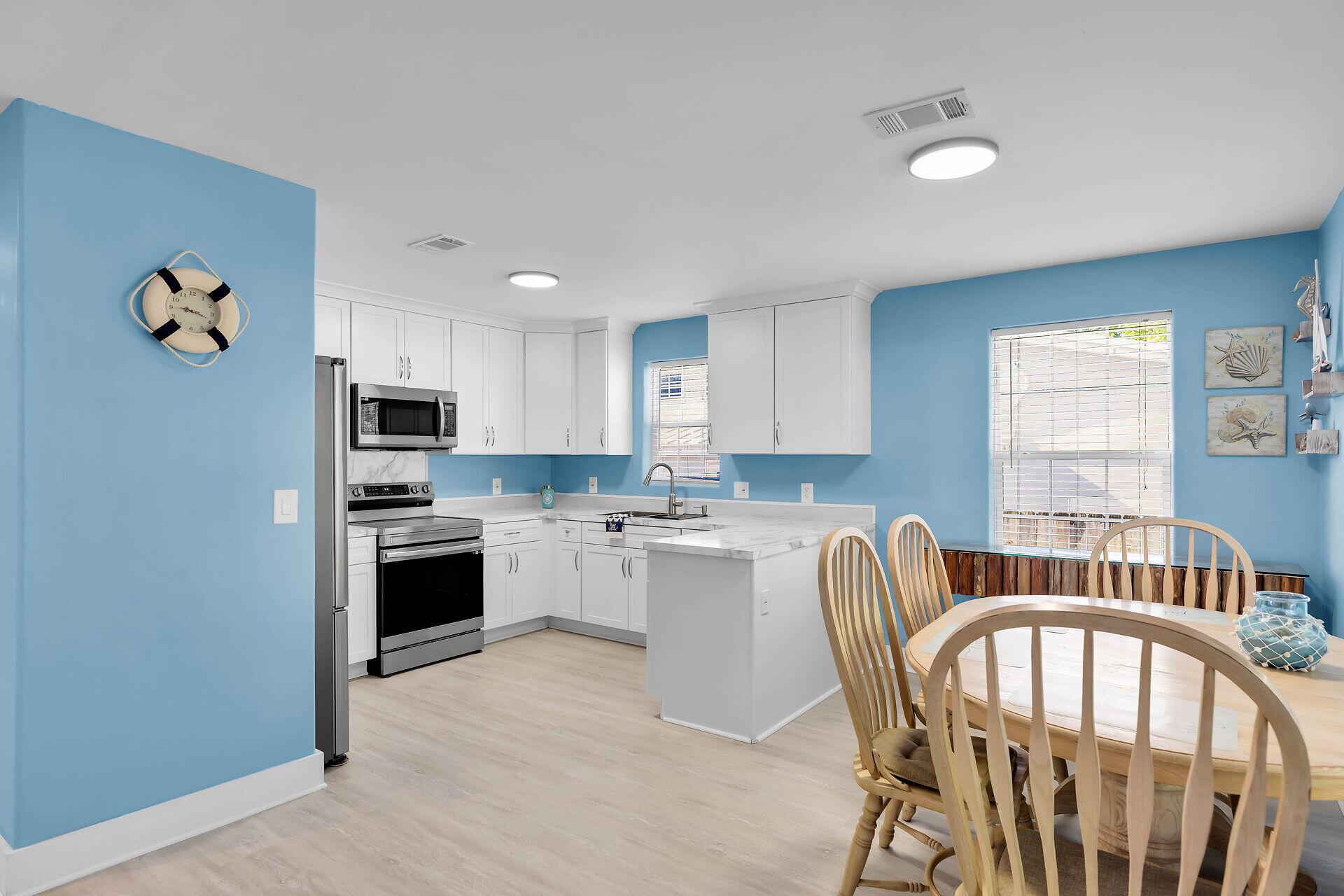 Image 4: virtual-tour-363807-02