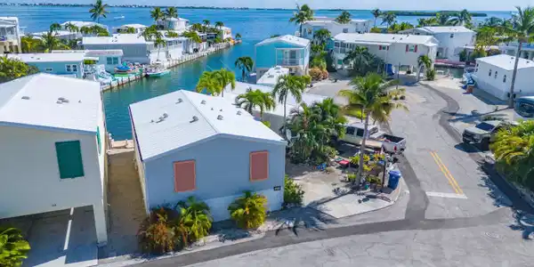 Image 2: 023-701SpanishMainDrive-Unit247-CudjoeKe