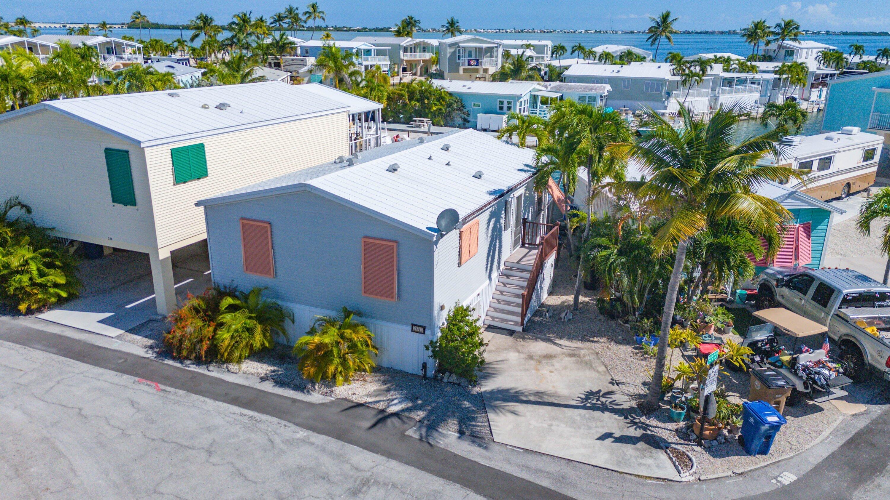 Image 3: 025-701SpanishMainDrive-Unit247-CudjoeKe