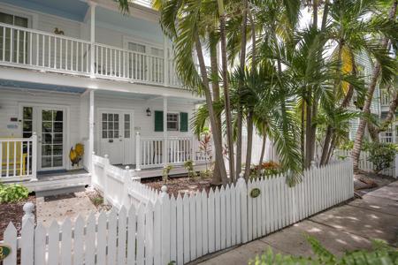 203 Southard Street