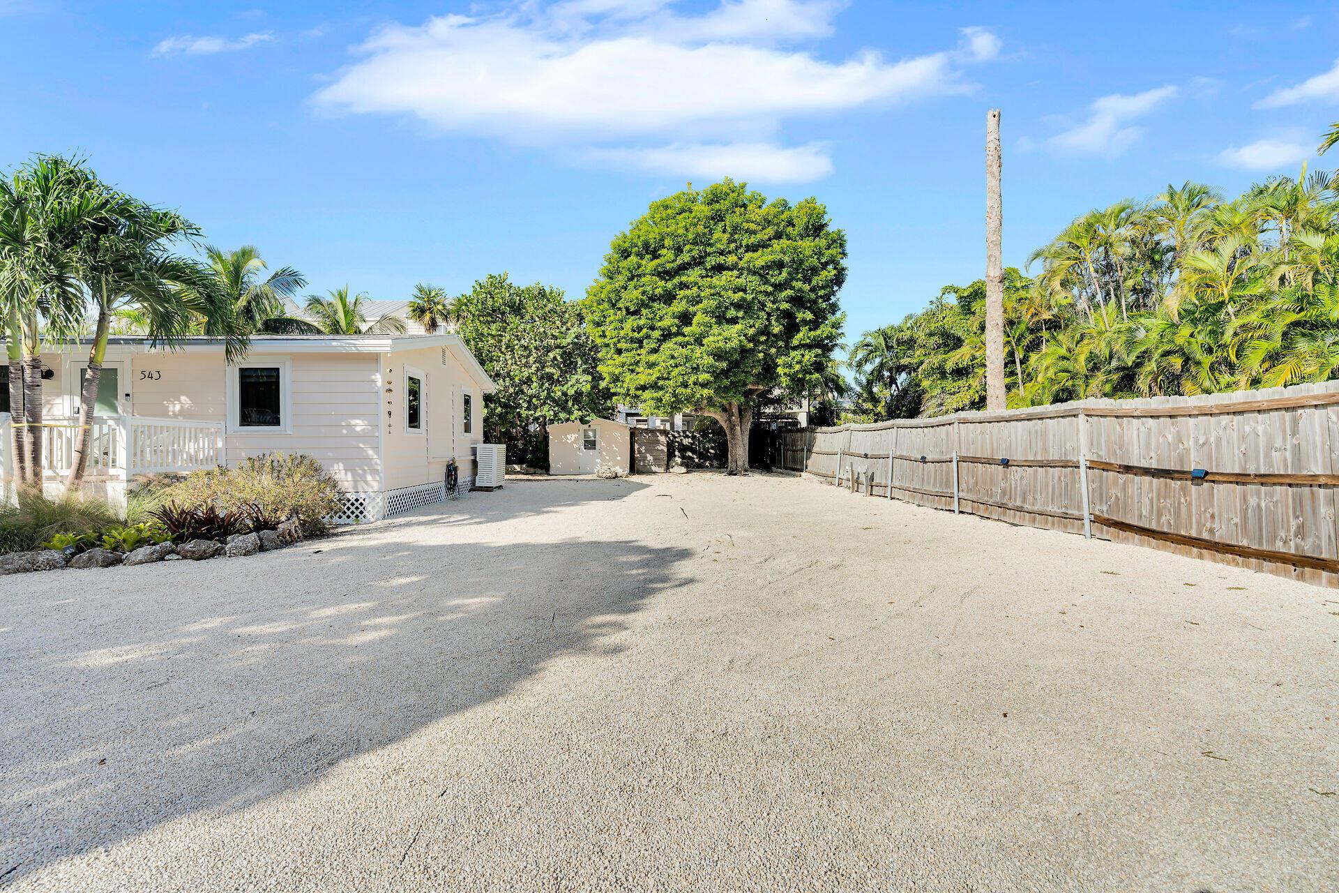 Image 3: 543 74th Street