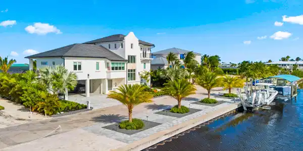 128 Sunrise Drive