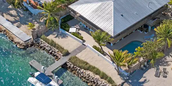 695 La Fitte Road