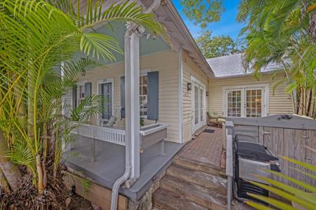 809 Southard Street