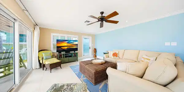 Image 4: Great Room