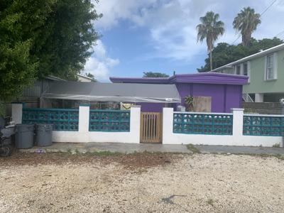 G6 Roberta Street