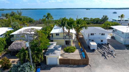 22 Shoreland Drive