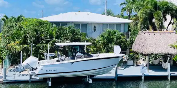 2110 Dolphin Drive