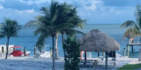 10877 Overseas Highway