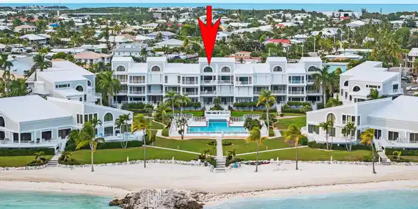 799 W Ocean Drive