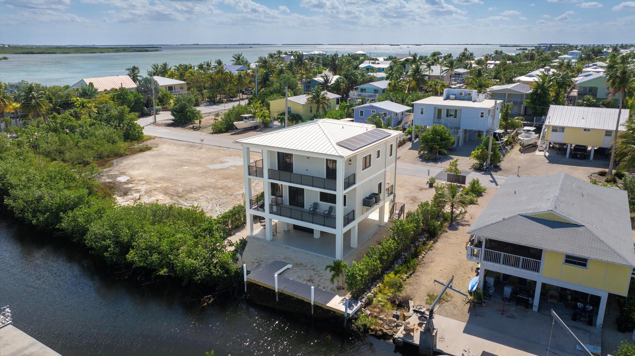 Image 3: 071-DJI_20251030121806_0136_D