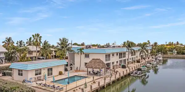 389 N Anglers Drive