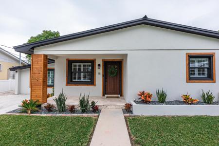18 Beechwood Drive