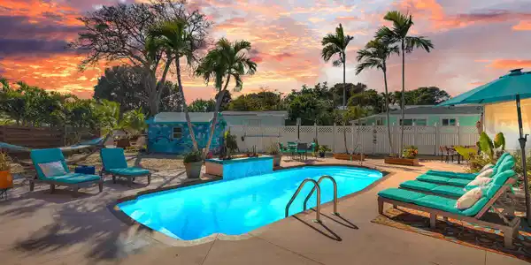 7949 Gulfstream Boulevard