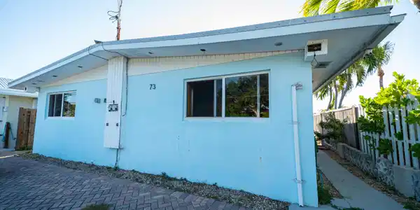 73 Coral Lane