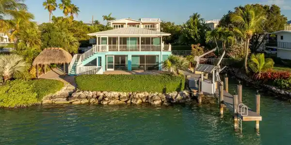 182 Bayview Drive