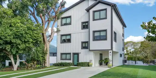 14 Bass Avenue