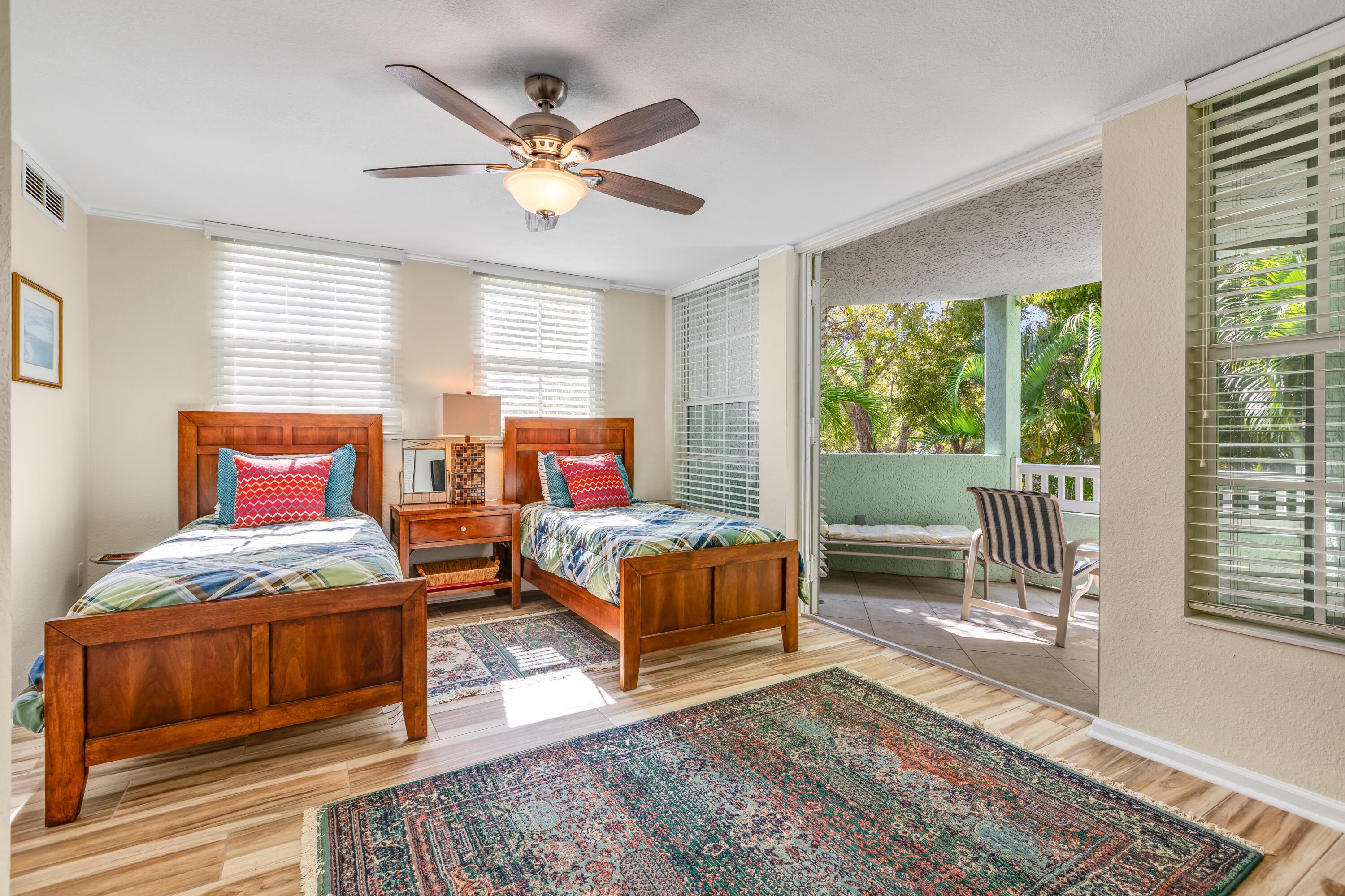 Image 3: 97 SEASIDE NORTH COURT HD-22