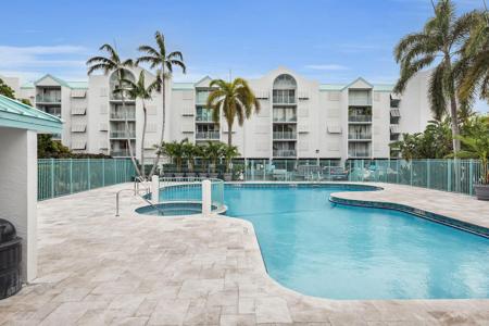 3635 Seaside Drive