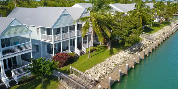 7047 Harbor Village Drive