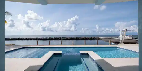 208 Plantation Shores Drive