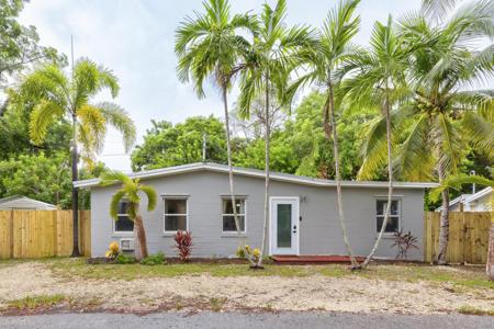 7 Arica Drive