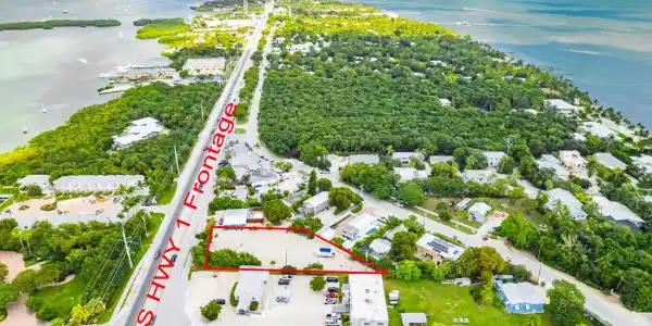 81213 Overseas Highway
